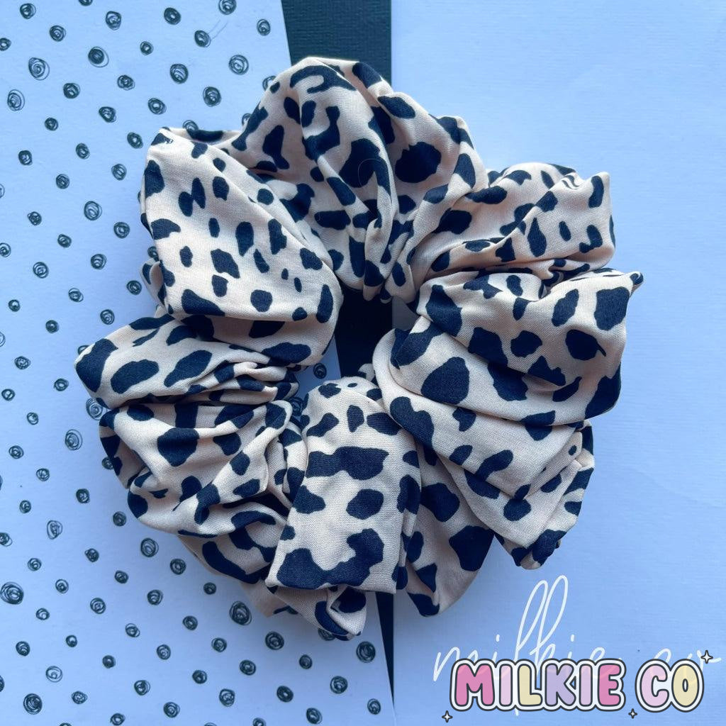 Xxl Snow Leopard Scrunchie All Products